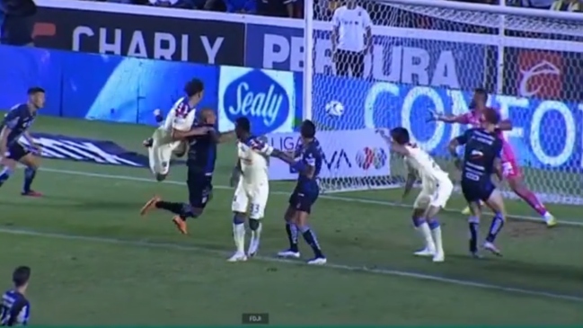 El polémico gol de Igor Lichnovsky para darle la victoria a América