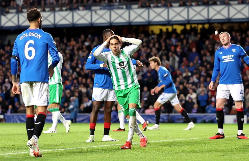 Rangers castigó al Betis de Bravo y Pellegrini en Glasgow por la Europa League