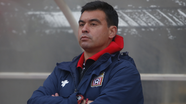 Juan José Ribera presentó su renuncia a Curicó Unido