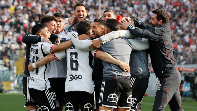 Colo Colo humilló a irreconocible versión de Cobresal y se mantuvo en la disputa por el título