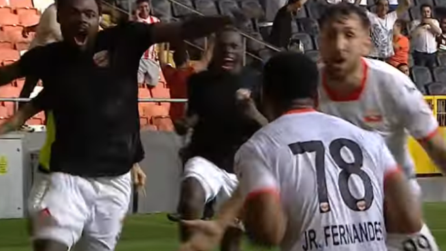 Junior Fernandes debutó en Adanaspor con tremendo golazo ante Erzurumspor