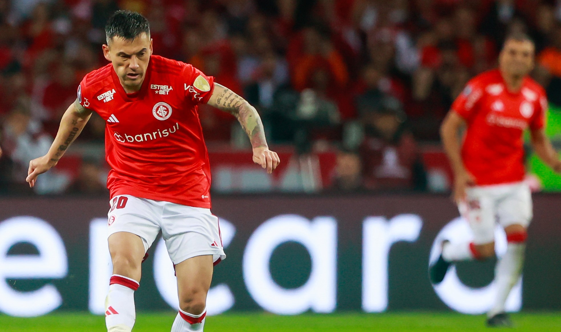 Inter de Charles Aránguiz desafía a Fluminense en la primera semifinal de la Libertadores