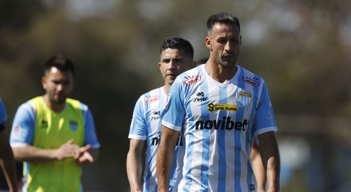 Magallanes sufrió ante Everton en San Bernardo y sigue empantanado en zona de descenso