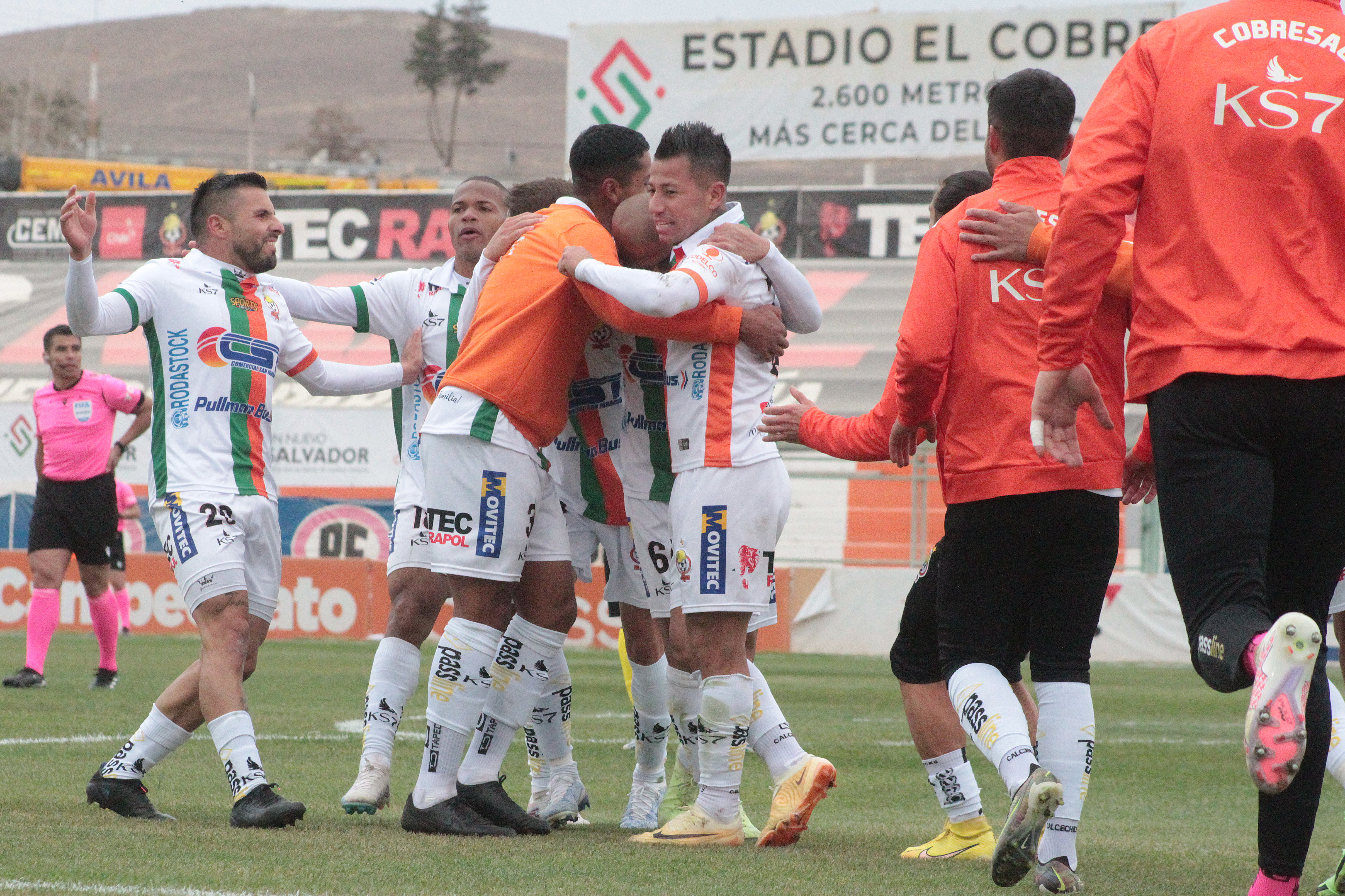 Cobresal recibe a Palestino con la presión de recuperar su liderato exclusivo