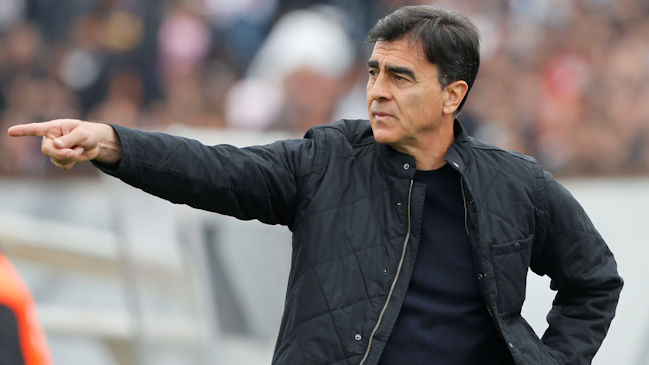 Gustavo Quinteros: “Hubiese sido muy injusto si este partido se perdía”