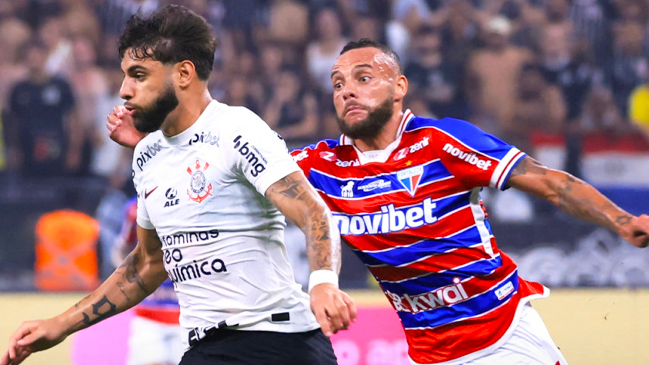 Fortaleza y Corinthians definen este martes al primer finalista de la Copa Sudamericana