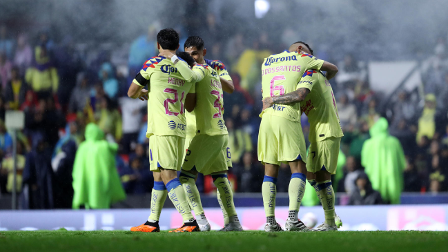 Lichnovsky entró desde el banco en goleada de América sobre Pachuca