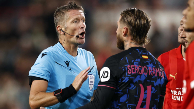 Sergio Ramos vive nueva realidad en Sevilla: Ahora me toca sufrir los arbitrajes