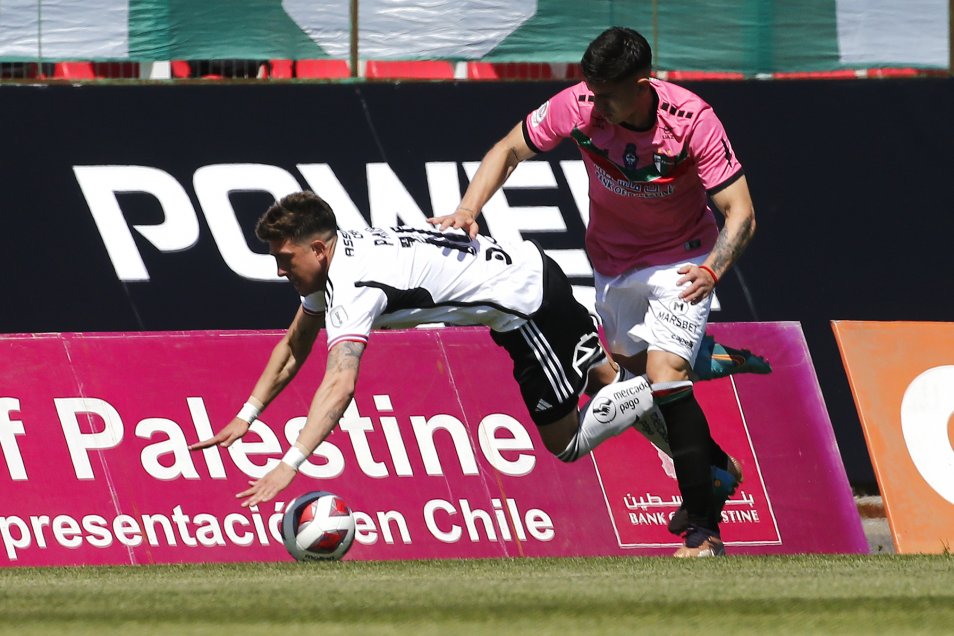 Colo Colo sufrió en su visita a Palestino en La Cisterna con una dura derrota