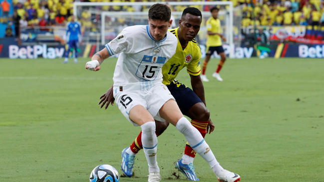Uruguay rescató valioso punto desde Barranquilla al igualar sobre la hora ante Colombia