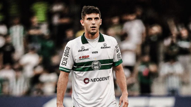 Coritiba desmintió supuesta pelea de Benjamín Kuscevic y aclaró cómo se produjo su lesión