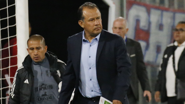 Periodista peruano destrozó al DT Reynoso: Somos el que más vergüenza da en el continente