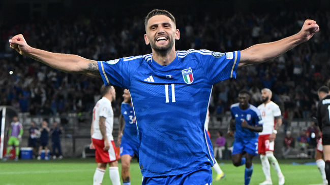Italia goleó a Malta y entró a zona de clasificación para la Eurocopa