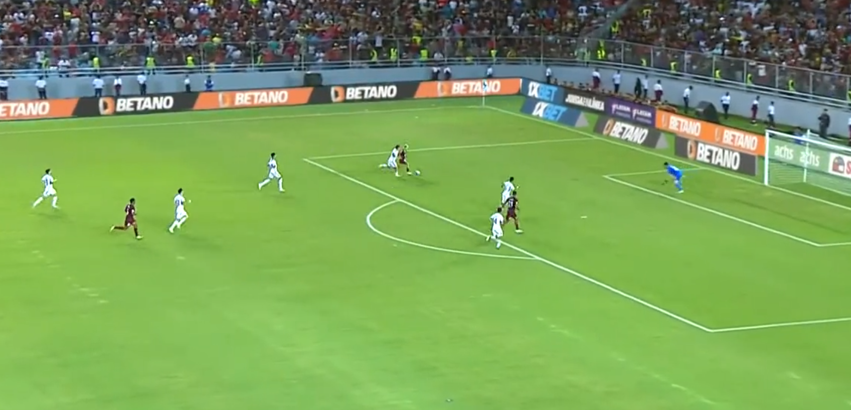 Soteldo fue imparable y Venezuela anotó dos goles más a Chile