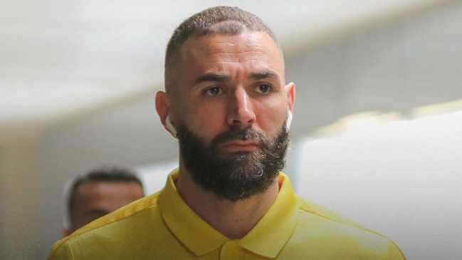 Senadora pidió retirar nacionalidad francesa a Benzema si se confirman sus vínculos islamistas