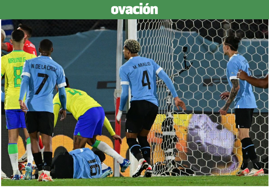 El comentado detalle en la camiseta de Ronald Araújo en el duelo ante Brasil