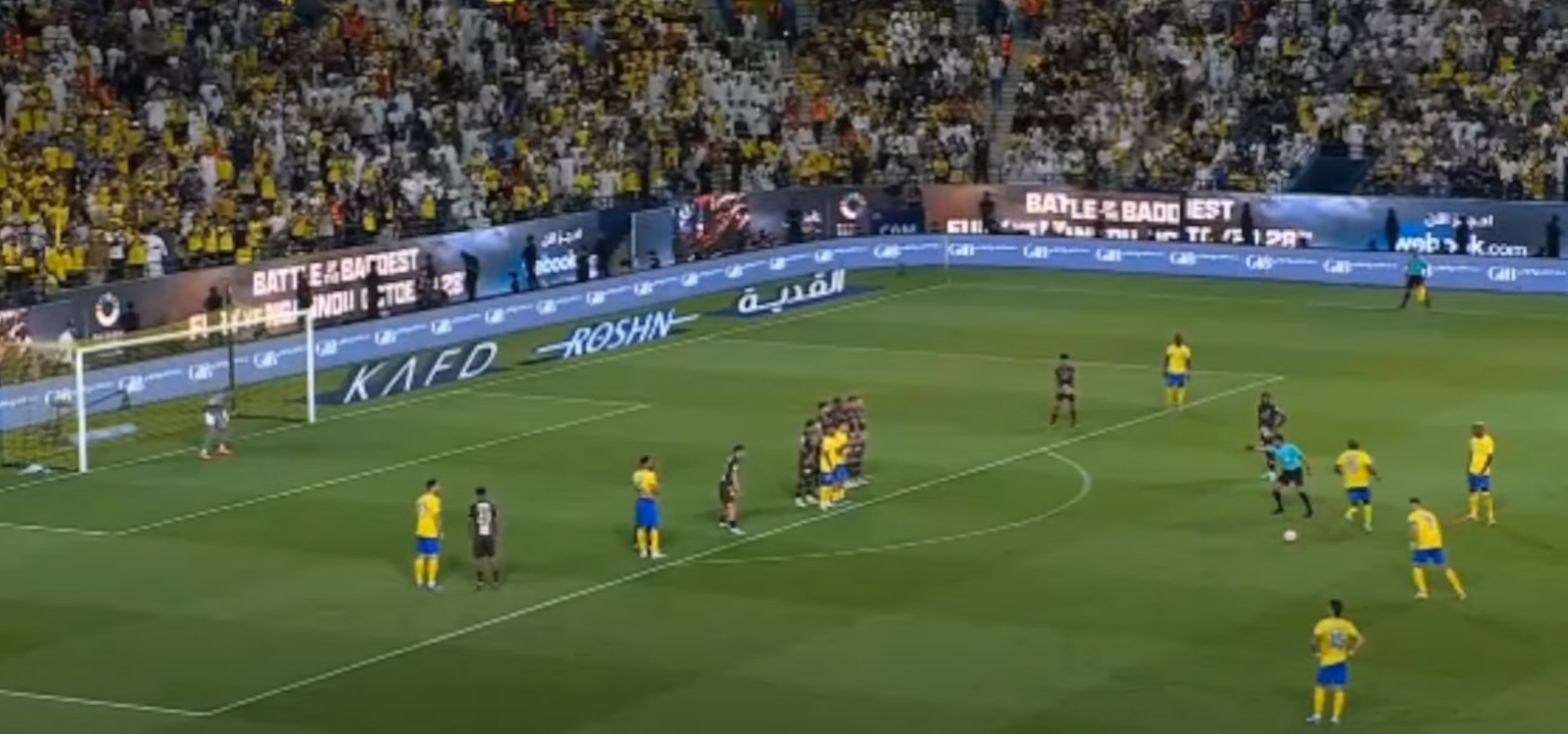 Cristiano Ronaldo anotó un golazo de tiro libre para la victoria de Al Nassr en la Liga Saudí