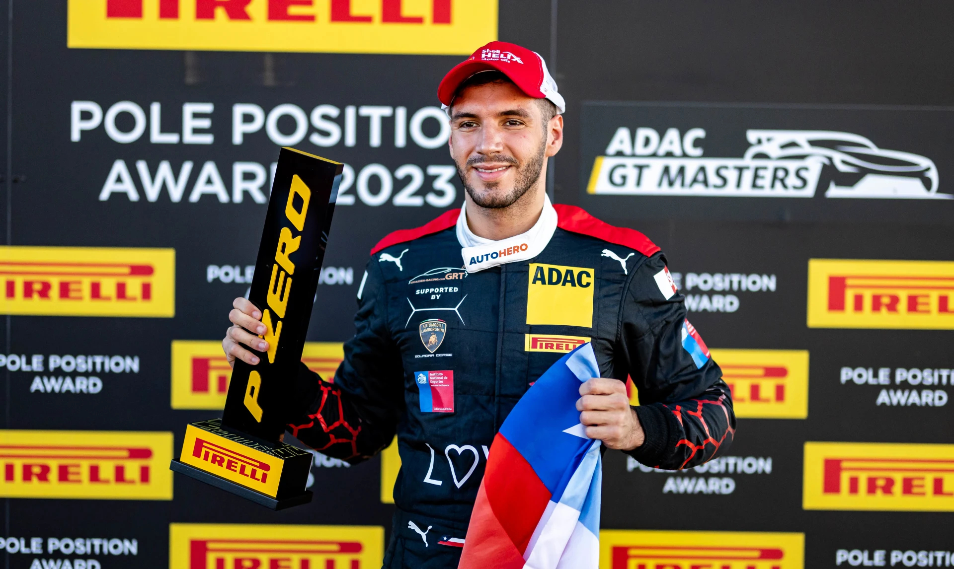 Benjamín Hites brilló con tres premios en el GT Masters de Alemania