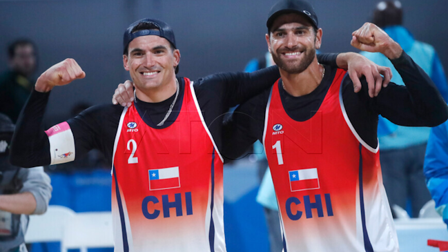 Marco y Esteban Grimalt debutaron con sólido triunfo ante Nicaragua en Santiago 2023