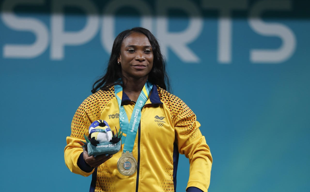 Pesas: Yenny Álvarez ganó oro para Colombia y rompió récord panamericano