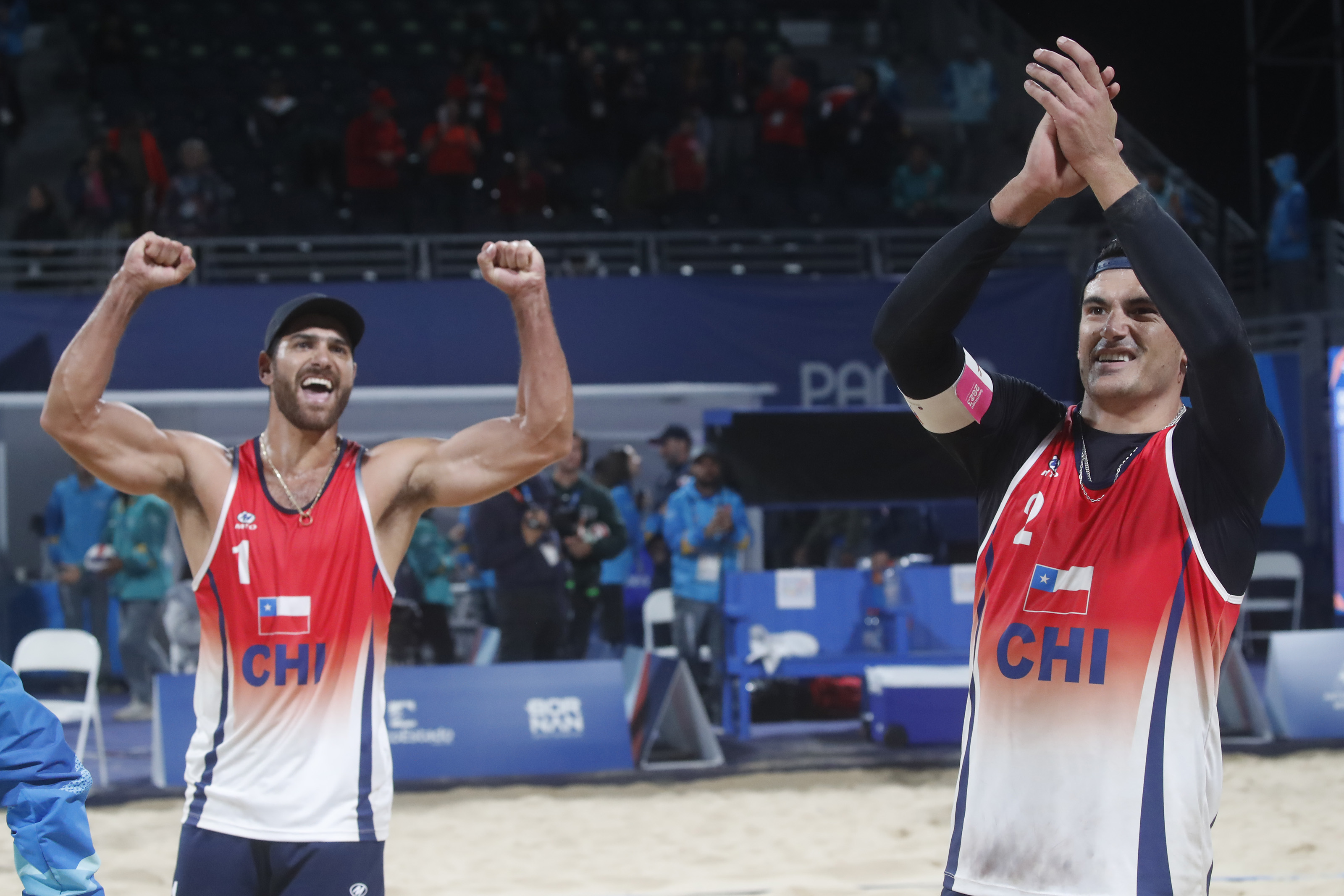 Marco y Esteban Grimalt vencieron a México y avanzaron a cuartos de final en Santiago 2023