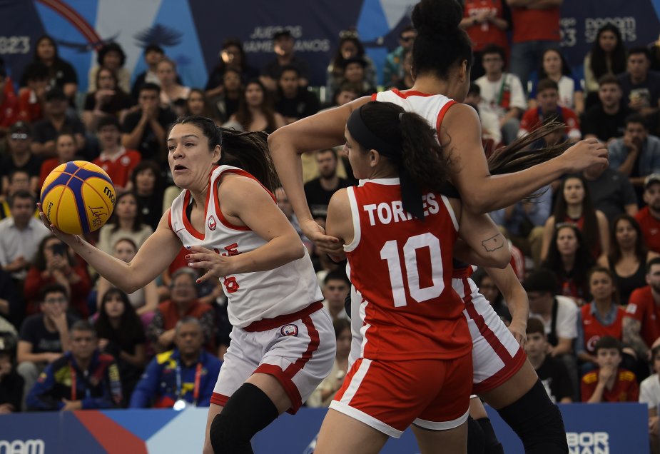 Con plata y bronce: La gloriosa jornada de Chile en el baloncesto 3×3 en Santiago 2023