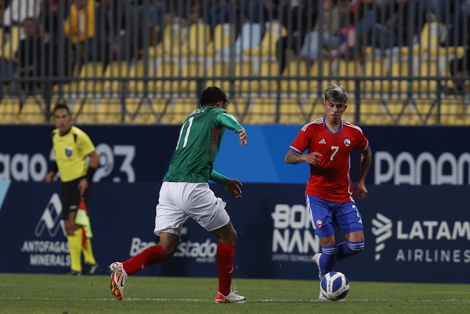 Maximiliano Guerrero desniveló el estreno de La Roja ante México en Santiago 2023