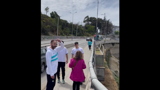 Equipo argentino de balonmano sufrió el robo del vehículo que los transportaba por Viña del Mar