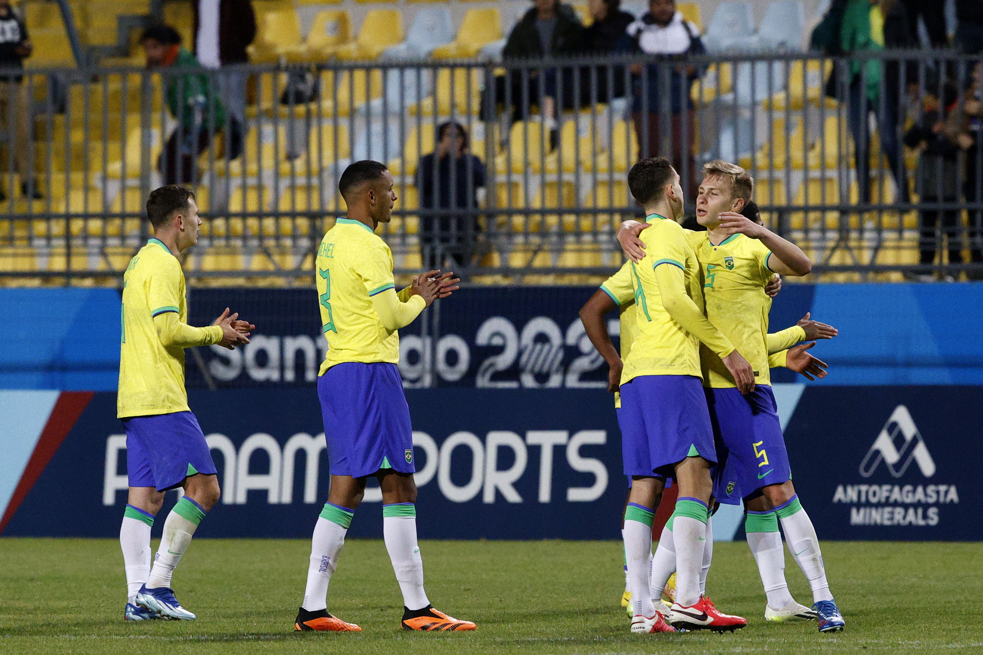 Brasil derrotó a México y será rival de La Roja en la final de Santiago 2023