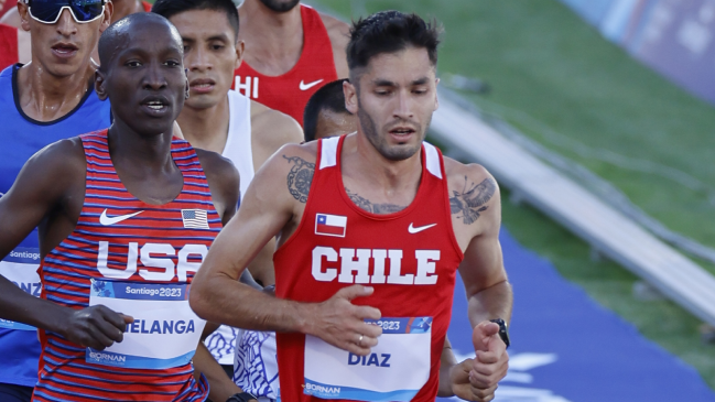 Carlos Díaz quedó disconforme con el cuarto lugar en 10.000 metros: Disculpas a la gente