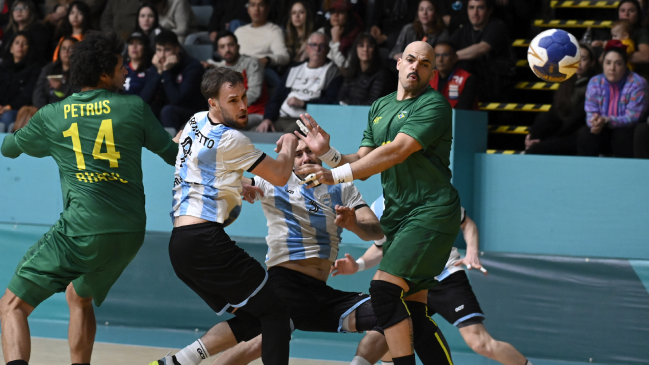 Argentina se impuso a Brasil en la final del balonmano y aumentó su cosecha de oros