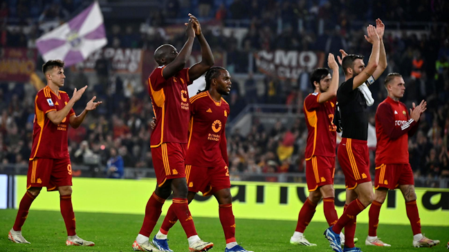 AS Roma festejó con una remontada en el tiempo de adición sobre Lecce
