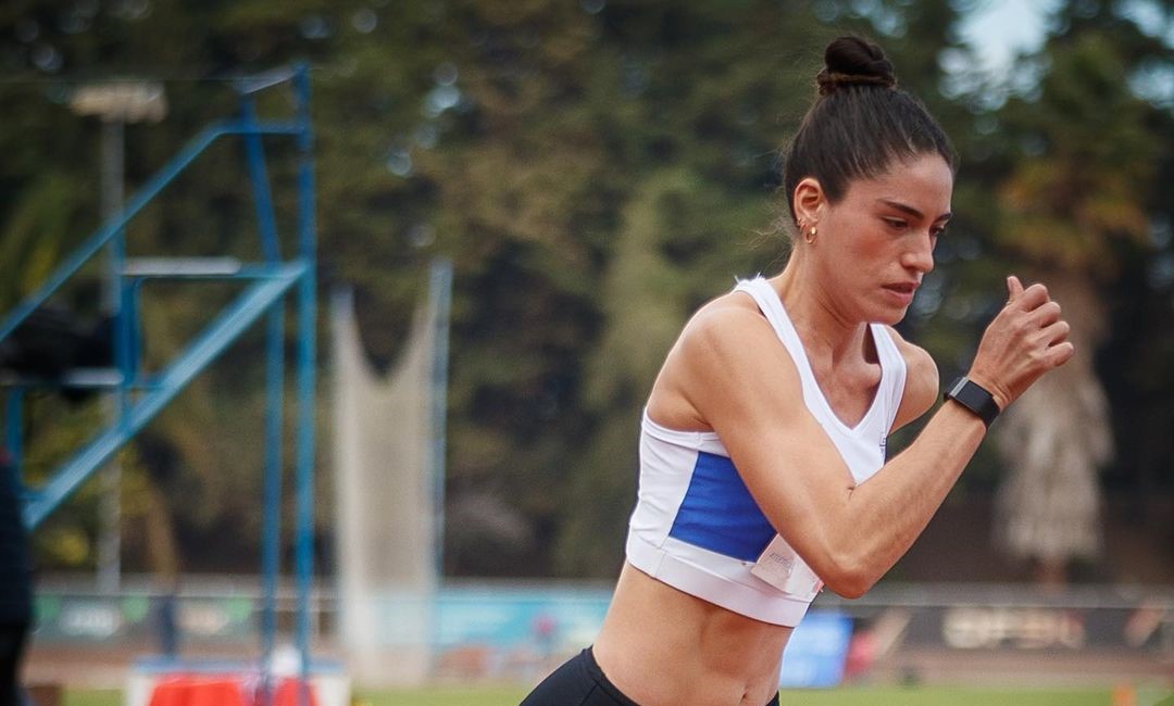 Entrenador Marcelo Gajardo se defendió de acusación de Poulette Cardoch: Tenían que correr las que estaban mejor