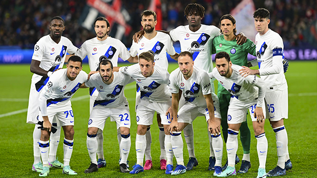 El Inter de Alexis Sánchez aseguró paso a octavos de la Champions tras derrotar a Salzburgo