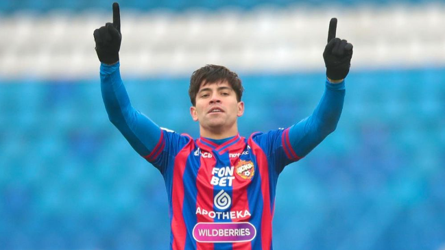 Víctor Dávila se inscribió con un golazo para CSKA Moscú