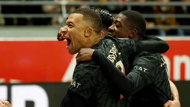 Kylian Mbappé comandó con un triplete la contundente victoria de PSG sobre Reims
