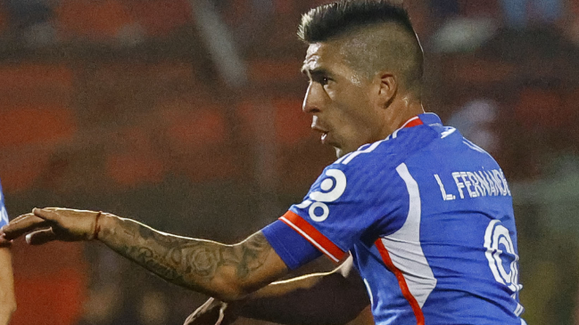 Leandro Fernández aprovechó un penal y aumentó la ventaja de U. de Chile sobre la UC