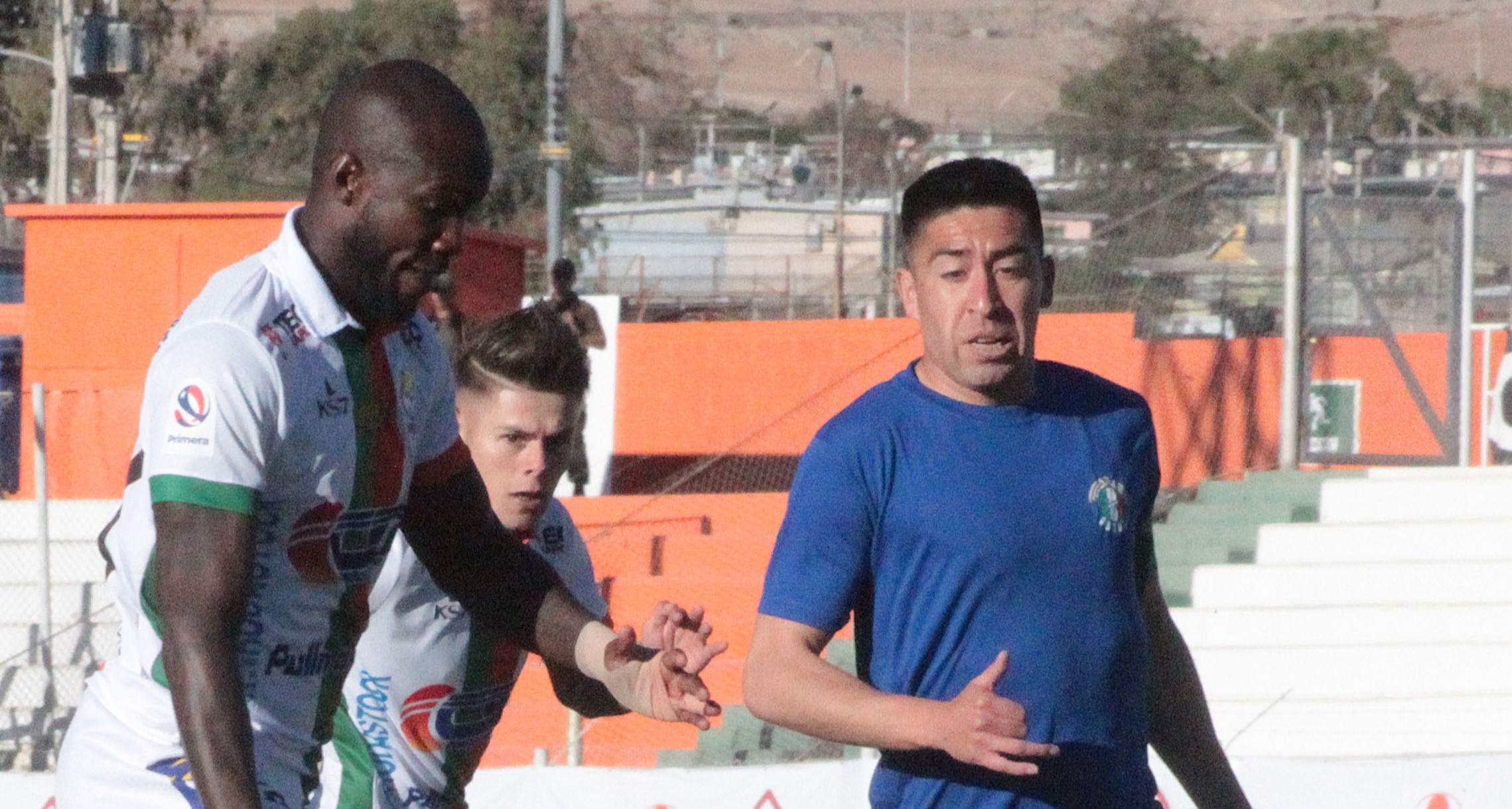 Audax explicó problema con las camisetas: Sufrieron inconveniente en el aeropuerto