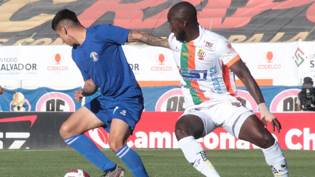 Cobresal comprometió su liderato en solitario al caer en una guerra de goles con Audax