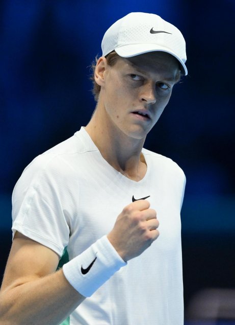 Jannik Sinner le ganó una batalla a Novak Djokovic en Turín