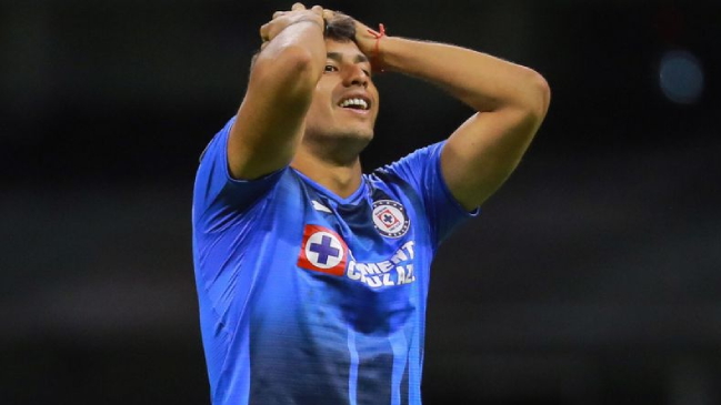 Cruz Azul busca la forma de deshacerse de Iván Morales