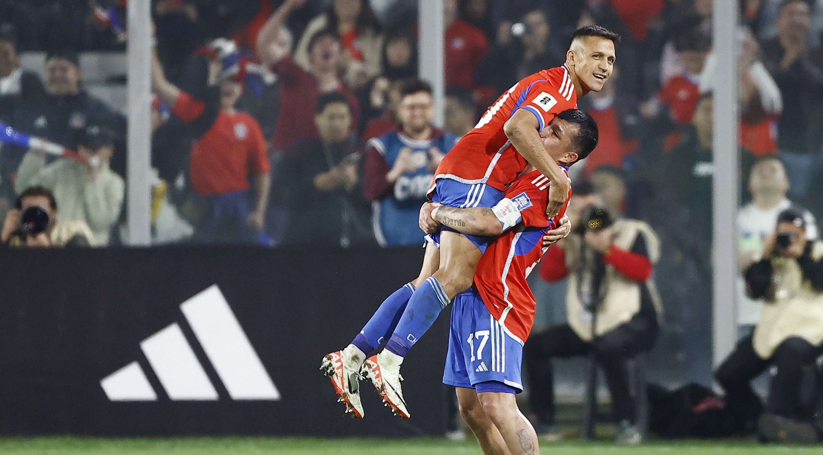 La Roja recibe a Paraguay con la misión de sumar y meterse en zona de clasificación