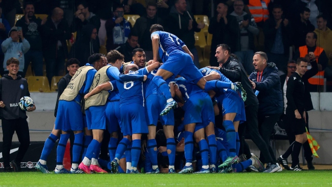 La Grecia de Gustavo Poyet evitó que Francia terminara con puntaje perfecto camino a la Euro