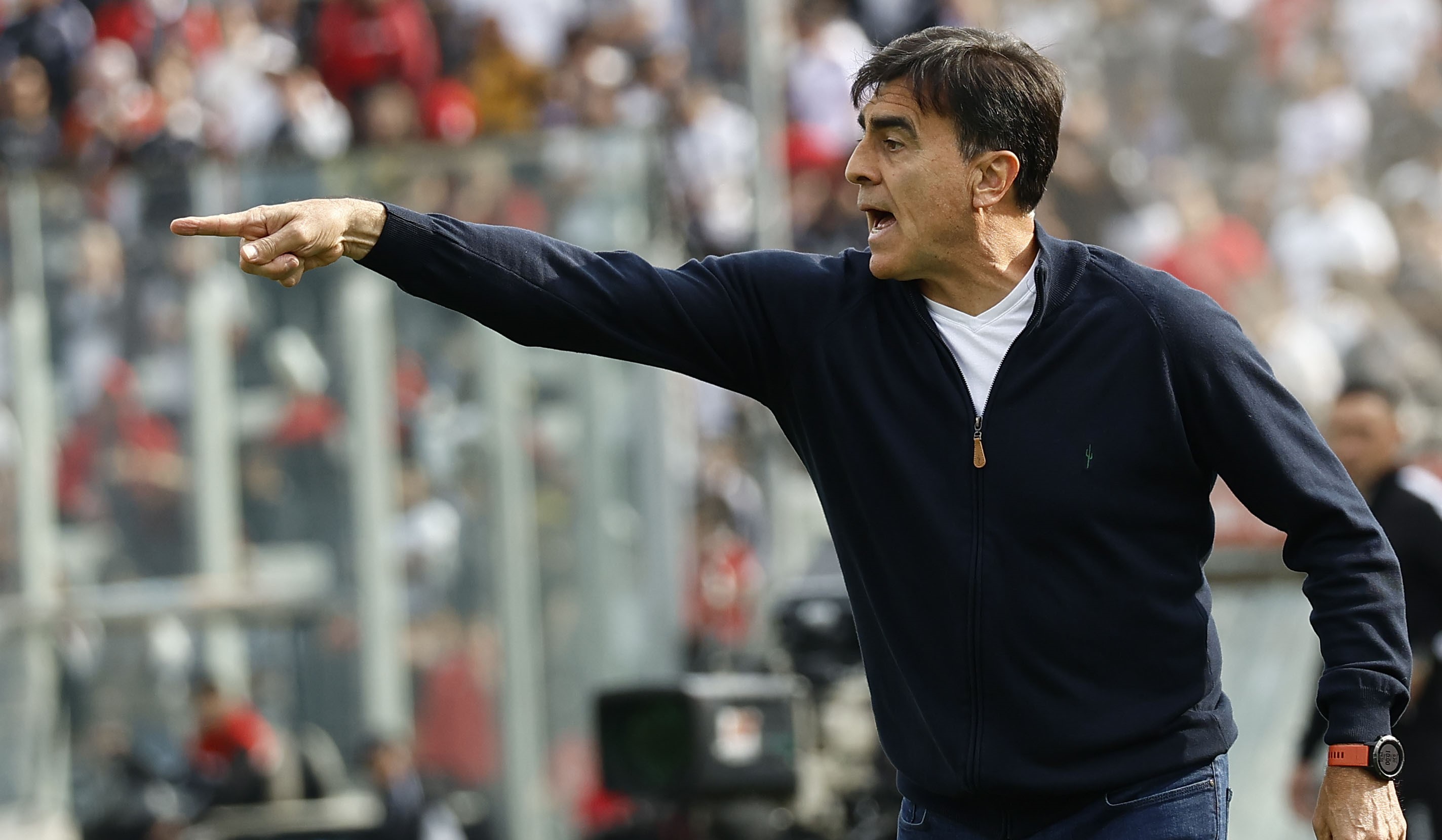 Quinteros tiene una buena y una mala noticia en Colo Colo para armar el equipo ante Audax