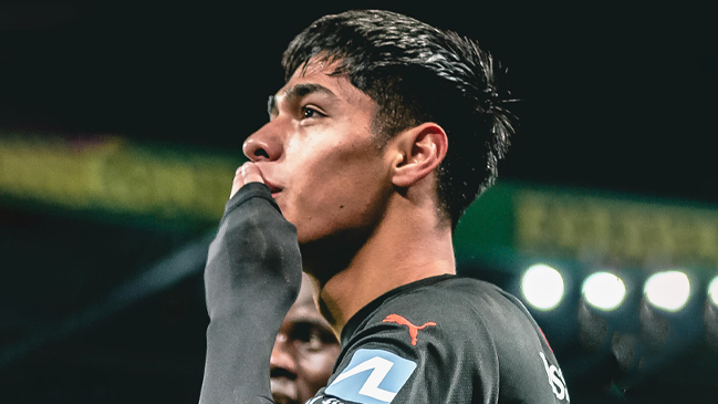 Midtjylland de Darío Osorio alcanzó la cima en Dinamarca tras goleada a Silkeborg