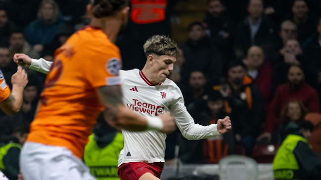 [VIDEO] Garnacho marcó un golazo para Manchester United por la Champions League