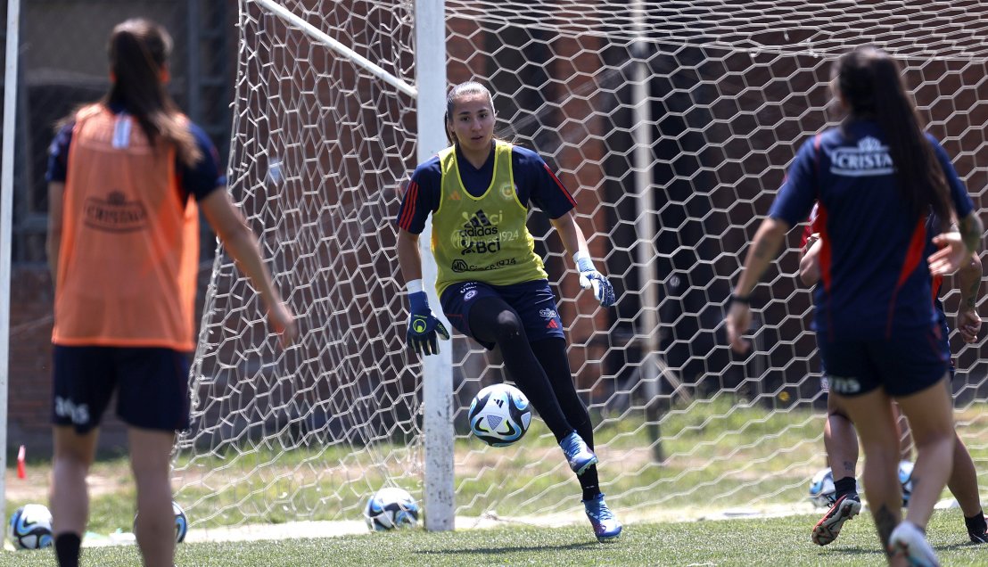La Roja femenina continúa con su preparación para los amistosos contra Perú