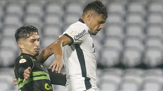 Coritiba amargó a Botafogo con un gol en los descuentos
