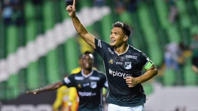 Teófilo Gutiérrez recibió dura sanción por “tocarle la nalga” a una mujer tras un partido