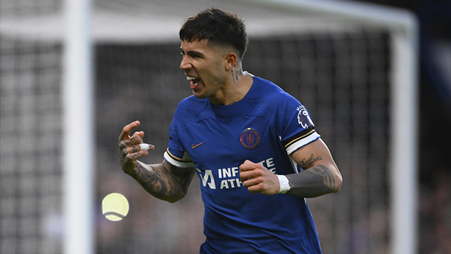 Un doblete de Enzo Fernández entregó ajustada victoria a Chelsea ante Brighton